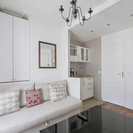 Διαμέρισμα Cosy Flat For 3p In The 16th District Παρίσι